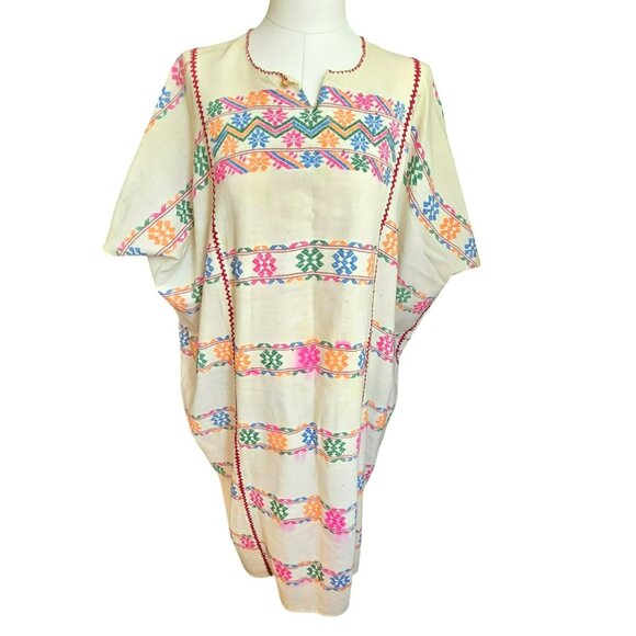 Handmade Guatemalan Huipil Multi-Color Embroidered Cotton Poncho Dress CM2052 - Picture 1 of 15